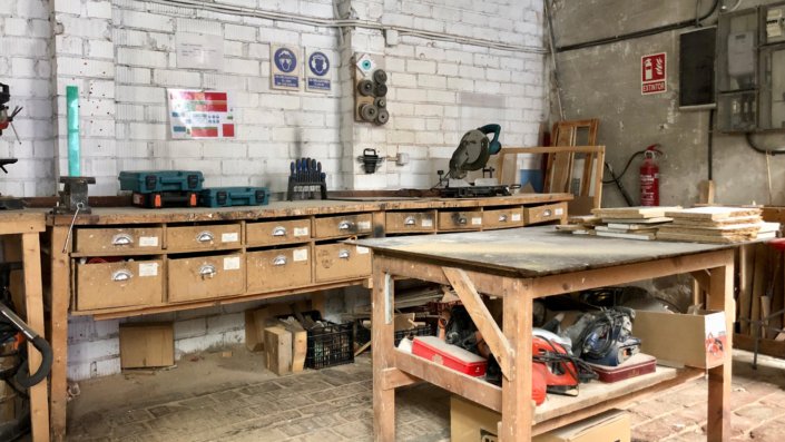 art school barcelona toolroom